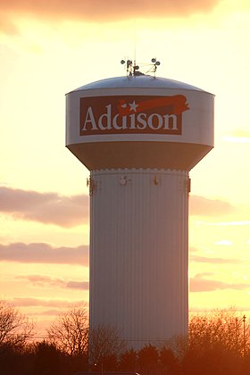 Addison, Illinois Water Tower.JPG