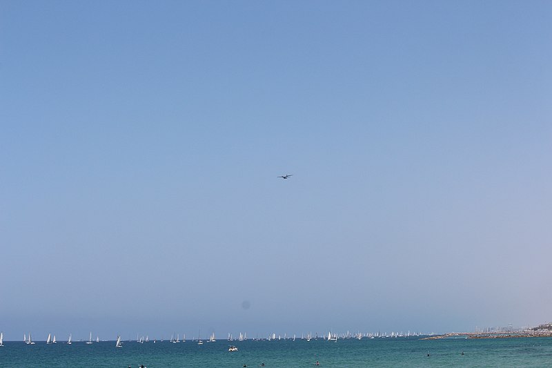 File:Air Force Fly By on Tel Aviv Beach 2018 IMG 7626.JPG