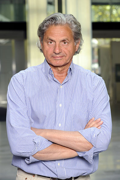 File:Alain Frachon.jpg