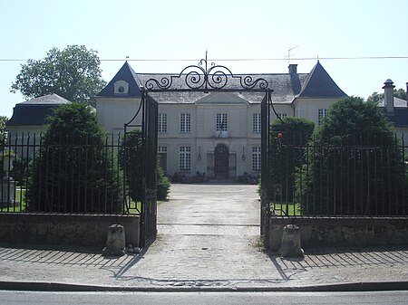 Annet Chateau d'Etry 1