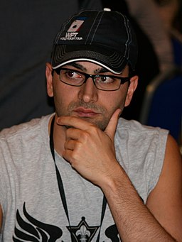 Antonio Esfandiari 2008