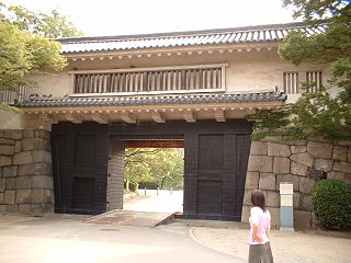 Entrada Aoya en una de las murallas circundantes