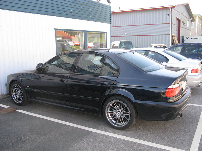 File:BMW M5 E39 (5676042701).jpg