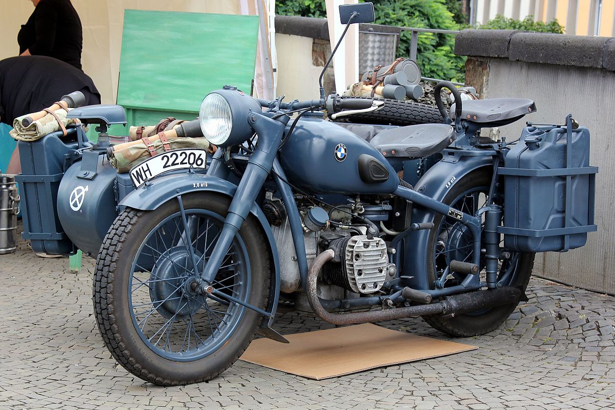 BMW r12 1941