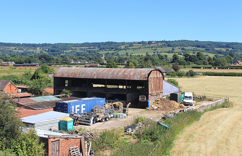 File:Barn at Pry Farm - geograph.org.uk - 5822684.jpg