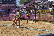 Deutsch: Beachhandball bei den Olympischen Jugendspielen 2018 in Buenos Aires; Tag 7, 13. Oktober 2018; Mädchen, Halbfinale – Ungarn-Argentinien 1:2 English: Beach handball at the 2018 Summer Youth Olympics in Buenos Aires at 13 October 2018 – Girls Semifinal – Hungary-Argentina 1:2 Español: Handball de playa en los Juegos Olimpicos de la Juventud Buenos Aires 2018 en 13 de octubre de 2018 – Semifinales Femeninas - Hungría-Argentina 1:2