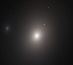 Astronomer diskuterar fortfarande om Messier 86 är en elliptical galax eller linsgalax.[8]