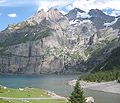 de Oeŝinen-lago, germane Oeschinensee