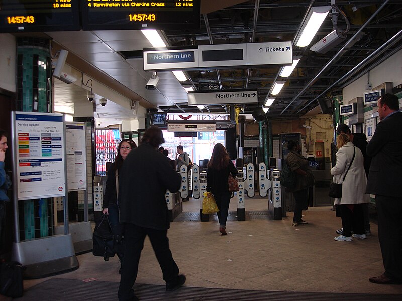 File:Camden Town tube station 2.jpg