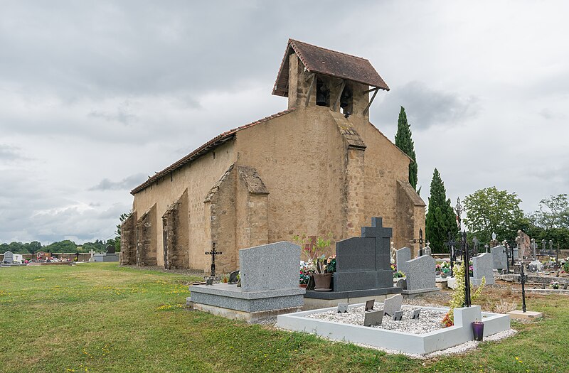 File:Cemetery church in Troncens (1).jpg