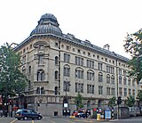 Colegio de Arte y Diseño de Central Saint Martins.jpg