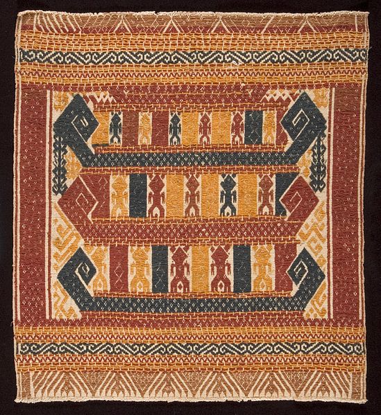 File:Ceremonial Textile (Tampan) LACMA M.77.81.7.jpg