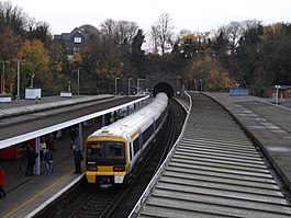 Chatham station platform, December 2015.JPG