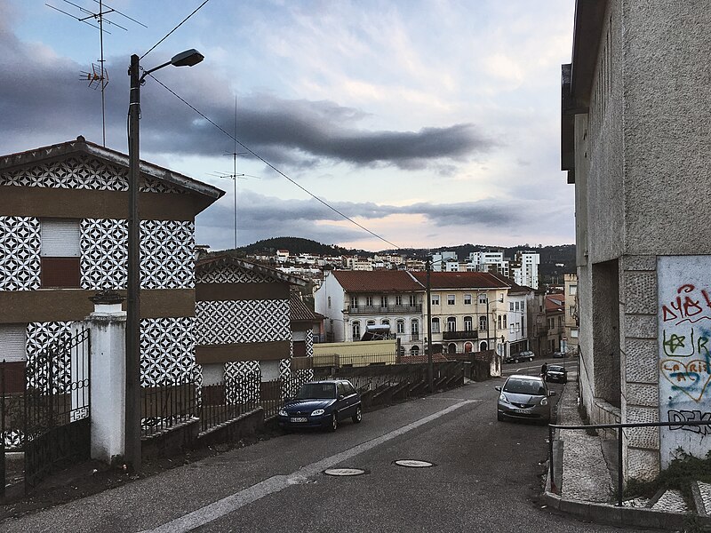 File:Coimbra (43522280915).jpg