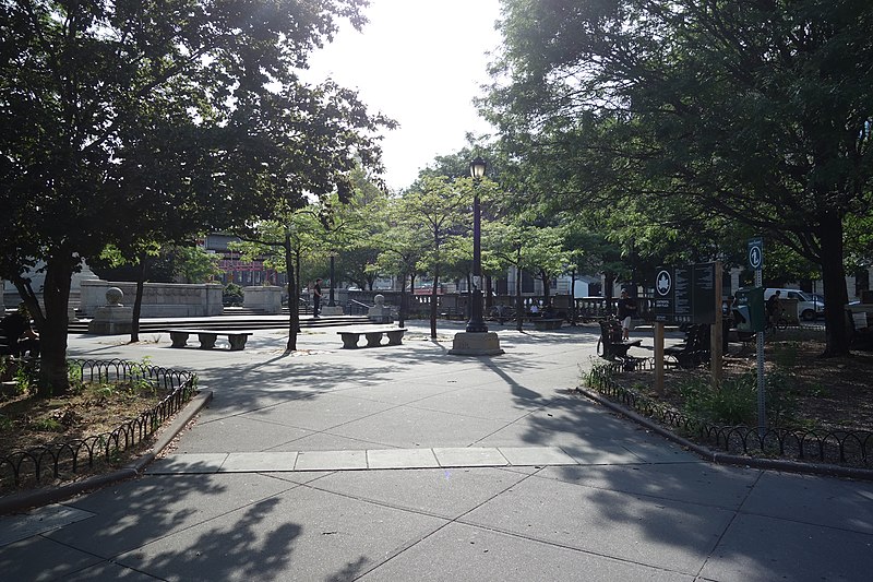 File:Continental Army Plaza Bklyn td (2019-08-15) 02.jpg