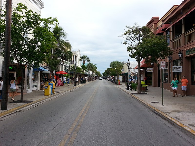 File:Duval Street, Key West, Florida, United States - panoramio.jpg