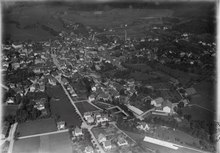 Aerial view by Walter Mittelholzer (1919) ETH-BIB-Langenthal-Inlandfluge-LBS MH01-002212.tif