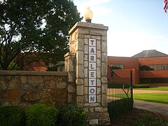 Entrance to Tarleton State University Picture 2230.jpg