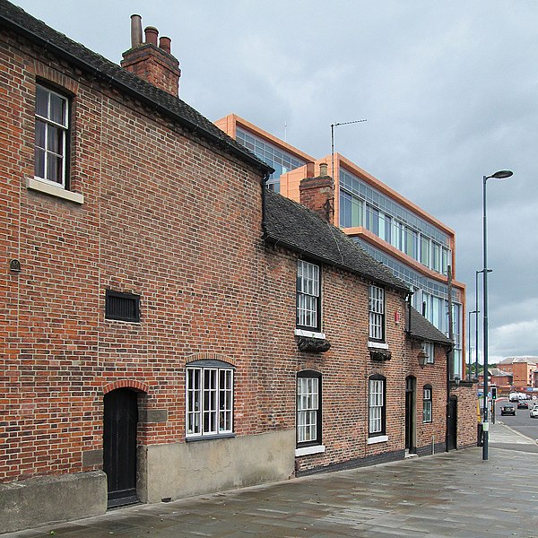 File:Ford Street, old and new - geograph.org.uk - 3520783.jpg