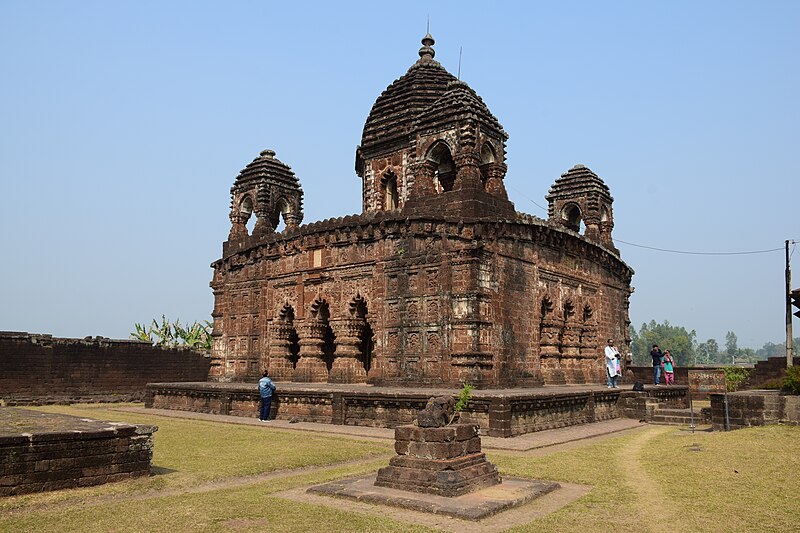 File:GOKULCHAND TEMPLE AT GOKULNAGAR.jpg