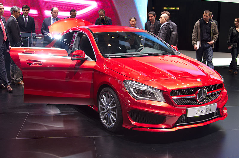 File:Geneva MotorShow 2013 - Mercedes Classe CLA red.jpg