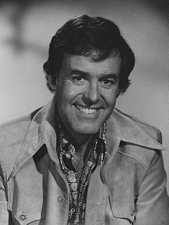 Geoff Edwards American actor and game show host