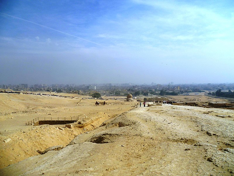 File:Giza Plateau.jpg