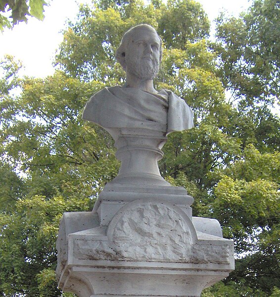 File:Gov Beriah Magoffin grave cropped.jpg