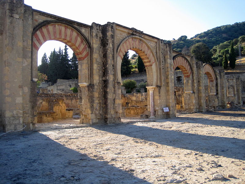 File:Gran Pórtico. Madinat al-Zahra, Córdoba..JPG