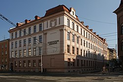 Budova Gymnázia Brno, Křenová