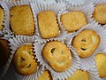 HK food Kjeldsens Butter Cookies 丹麥藍罐曲奇 white paper cup package Jan-2016 DSC (4).JPG