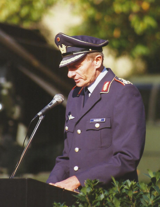 <span class="mw-page-title-main">Jörg Kuebart</span> German Air Force general (1934–2018)