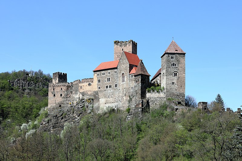 File:Hardegg - Burg (2).JPG