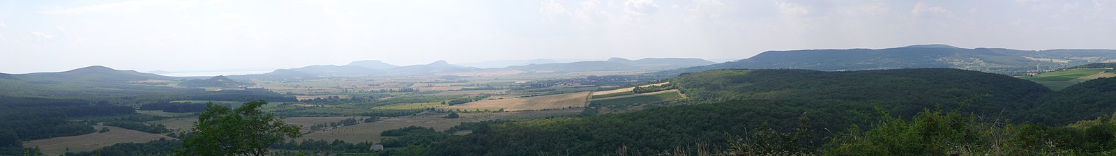 Panoráma a Hegyestűről