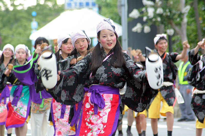 File:Himeji Yosakoi Matsuri 2012 068.JPG