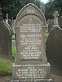 Tumba de James Prescott Joule no cemiterio de Brooklands, Sale.