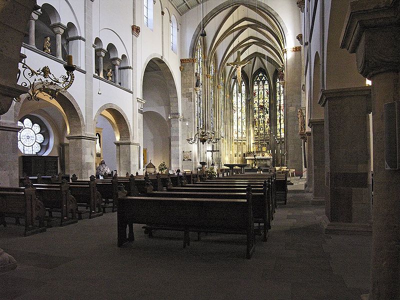 File:Köln st ursula langhaus u chor.jpg