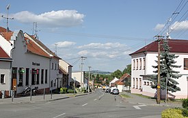 Křenovice (okres Vyškov) - křižovatka Brněnská a Školní.jpg
