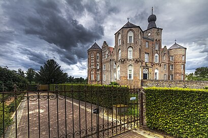 Hoe gaan naar Aarle-Rixtel met het openbaar vervoer - Over de plek