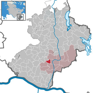 <span class="mw-page-title-main">Klein Pampau</span> Municipality in Schleswig-Holstein, Germany