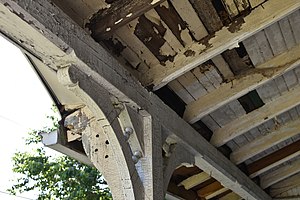 Lead paint on a porch in 2018 Lead Paint - cracking and flaking.jpg