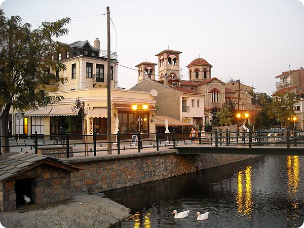 Sakoulevas river and the Cathedral of Florina