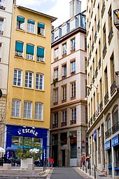 Place du Griffon à Lyon (définition réelle 170 × 100*)