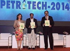 M. Veerappa Moily releasing the “CARBON NEUTRALITY INITIATIVE” during the 11th International Oil & Gas Conference and Exhibition – PETROTECH-2014, in Noida, Uttar Pradesh. The CMD, ONGC, Shri Sudhir Vasudeva is also seen.jpg