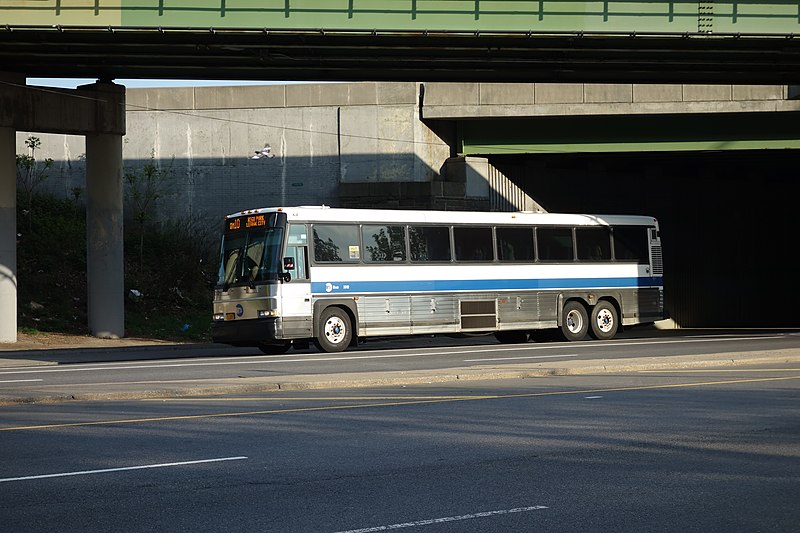 File:MTA Hoffman Drive 73 - LIE.jpg