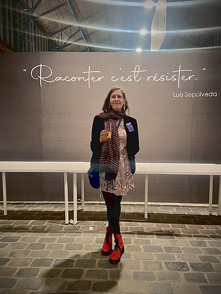 File:Marisa Cornejo au salon du livre de Bruxelles, 2023.jpg