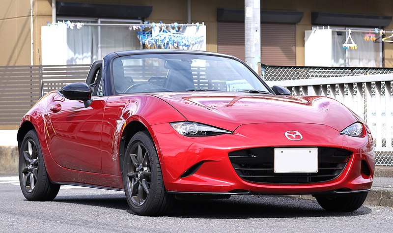 File:Mazda Roadster (MX-5) by Negawa Bridge (cropped).jpg