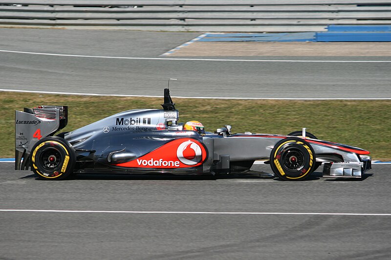 File:McLaren MP4-27 Hamilton at Jerez1.jpg