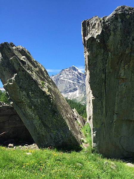 File:Monte Leone visto da pian d’ul scricc.jpg