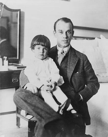 Nijinsky and daughter Kyra, 1916
